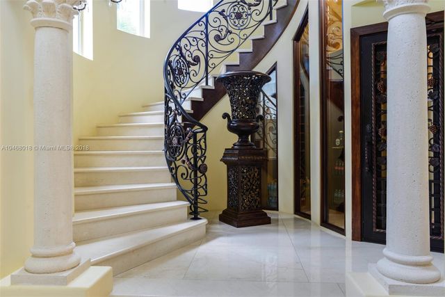 $5,100,000 | 428 Golden Beach Drive, Golden Beach, FL 33160