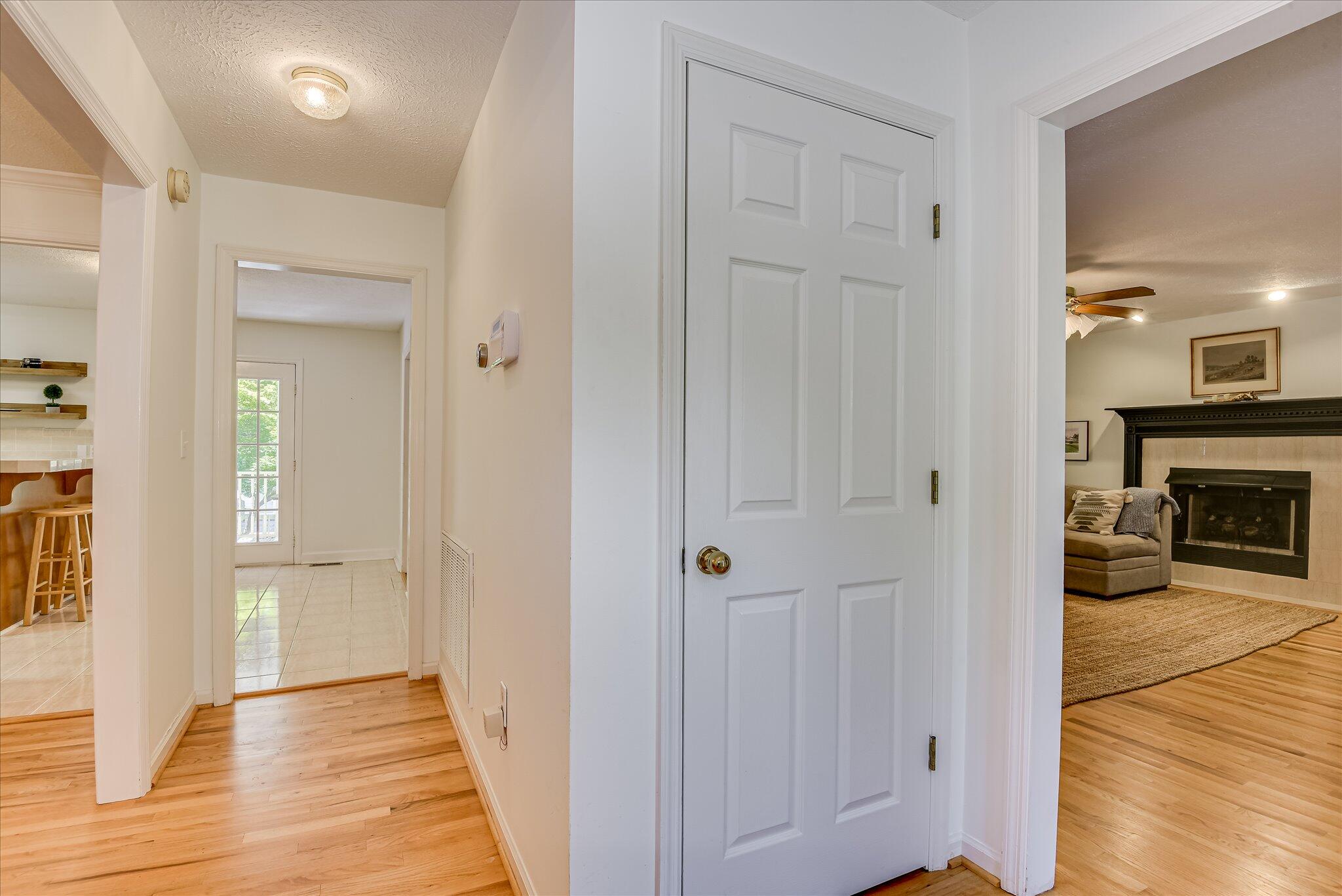 869 Hickory Ridge Road Aiken, SC 29803 - Photo 4 of 48