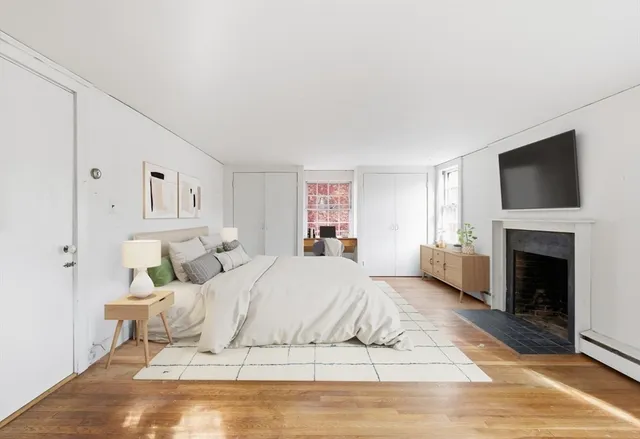 $2,950,000 | 12 Gray Gardens West, Cambridge, MA 02138