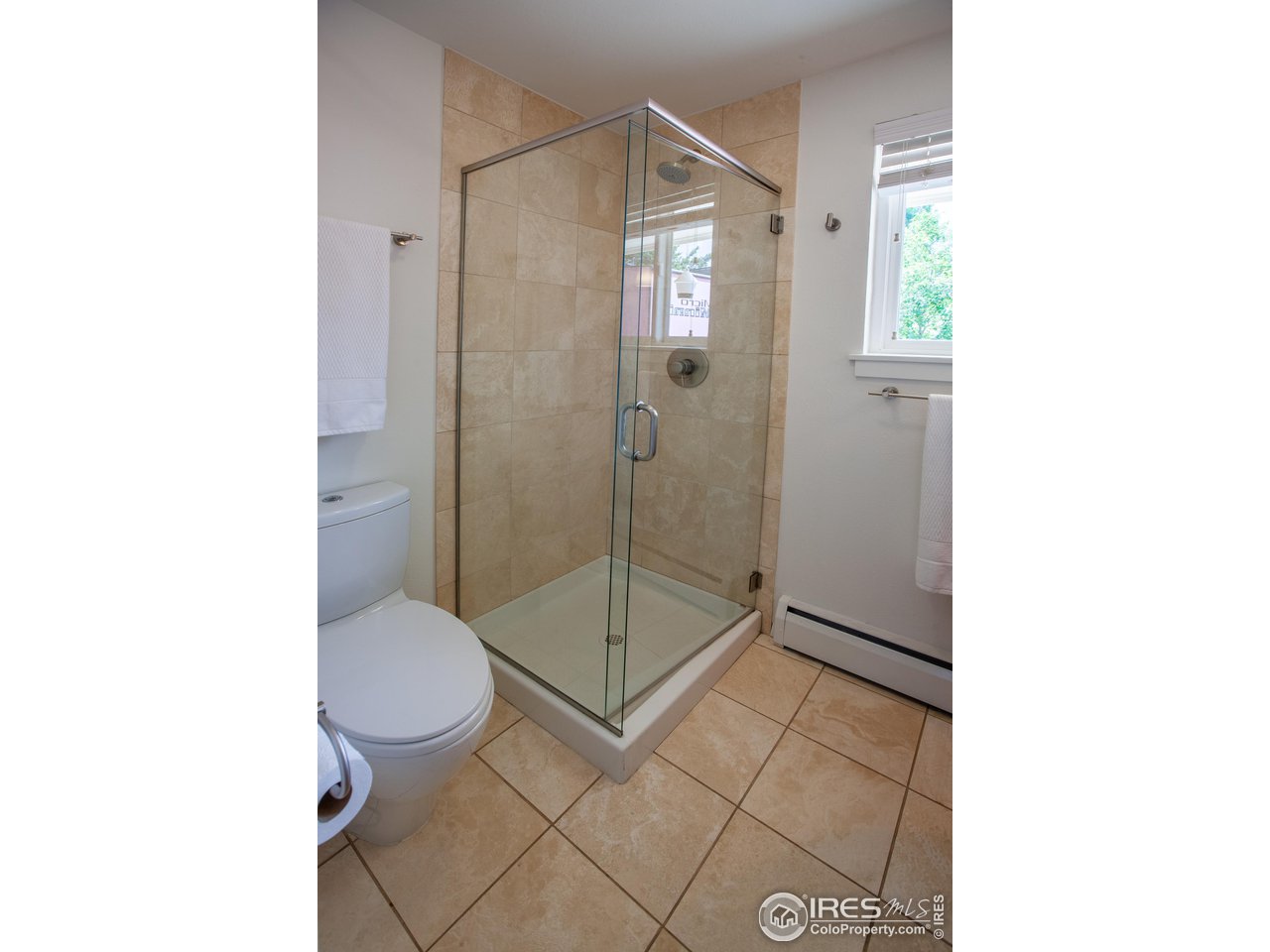 2465 Glenwood Drive Boulder, CO 80304 - Photo 17 of 24 2nd Bathroom
