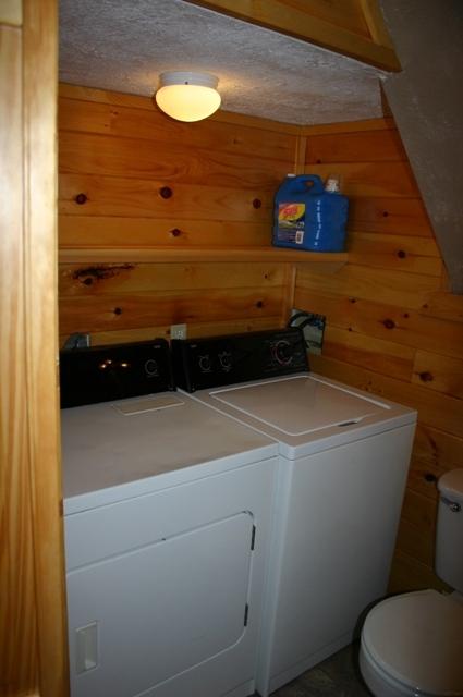 714 Topside Road Gatlinburg, TN 37738 - Photo 22 of 28 Laundry