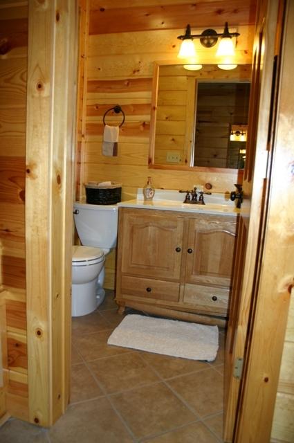 714 Topside Road Gatlinburg, TN 37738 - Photo 10 of 28 master ba