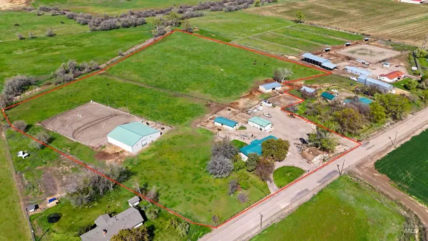 $975,000 | 644 Ontario Heights Road, Ontario, OR 97914