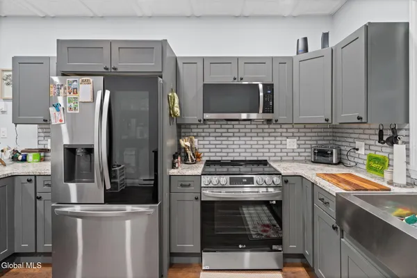 $165,000 | 4 South William Street, Johnstown, NY 12095