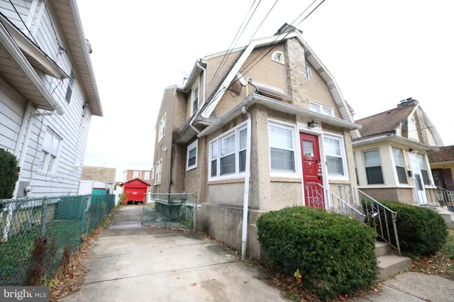 $160,650 | 235 Felton Avenue, Darby, PA 19023