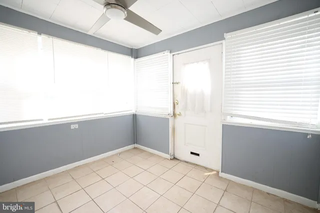 $160,650 | 235 Felton Avenue, Darby, PA 19023