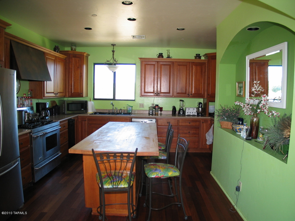 5570 East Edwin Road Tucson, AZ 85739 - Photo 11 of 33 Gallery Image 11