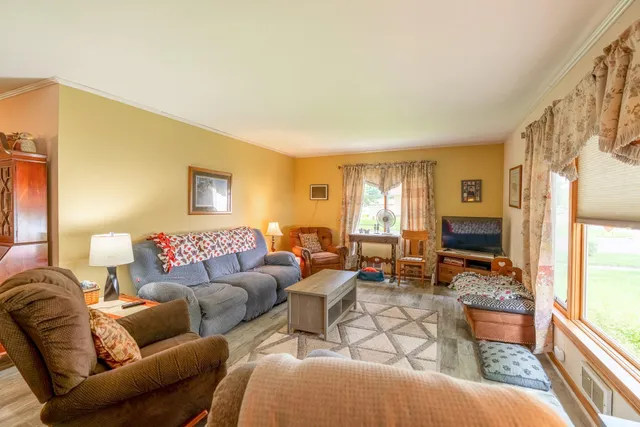 $209,500 | 702 9th Avenue South, St. James, MN 56081