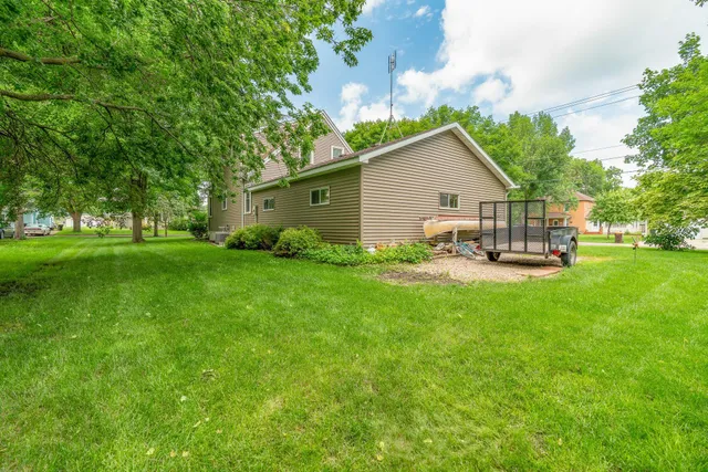 $209,500 | 702 9th Avenue South, St. James, MN 56081