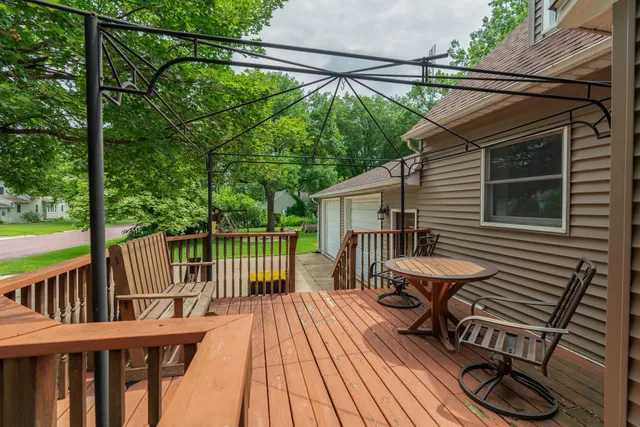 $209,500 | 702 9th Avenue South, St. James, MN 56081