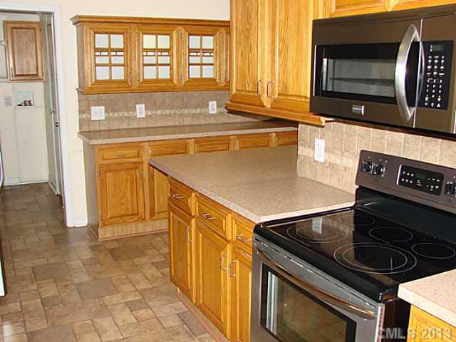 385 South Paraham Road York, SC 29745 - Photo 2 of 13