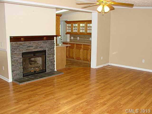 385 South Paraham Road York, SC 29745 - Photo 7 of 13