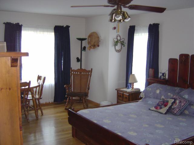 901 Cove Road Goodells, MI 48027 - Photo 5 of 10 dining 3