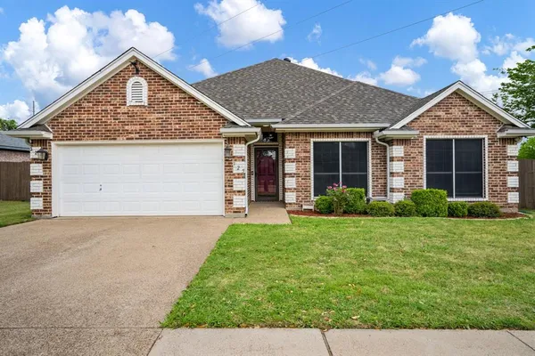 $349,900 | 325 Village Parkway, Crowley, TX 76036
