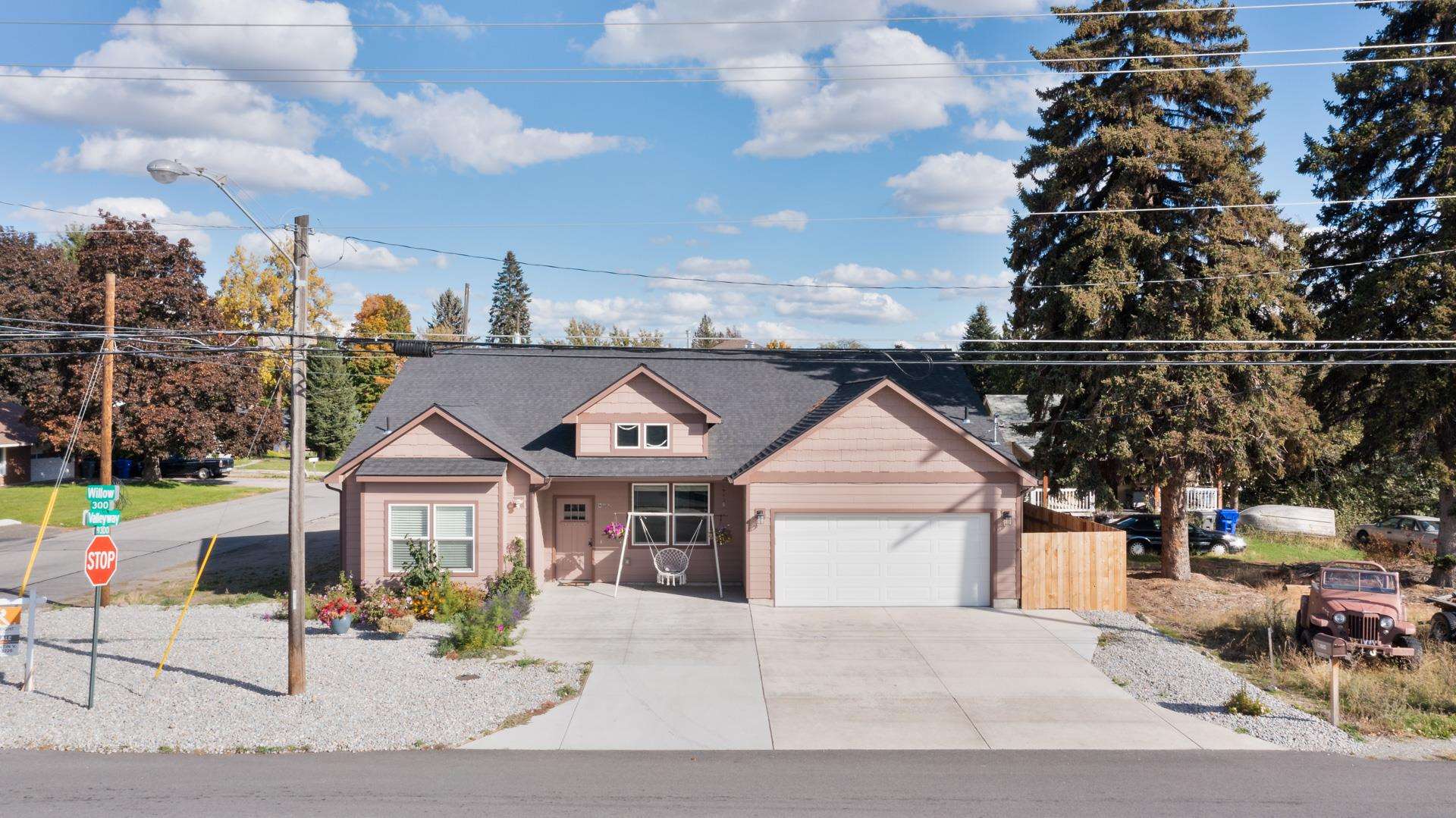 324 North Willow Road Spokane Valley, WA 99206 - Photo 4 of 26
