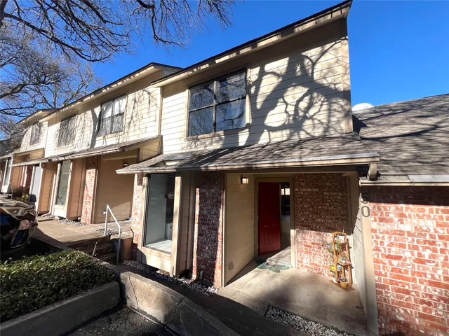 $1,895 | 3801 Menchaca Road, Unit 50, Austin, TX 78704