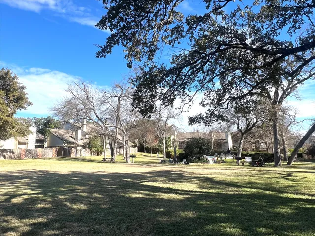 $1,895 | 3801 Menchaca Road, Unit 50, Austin, TX 78704