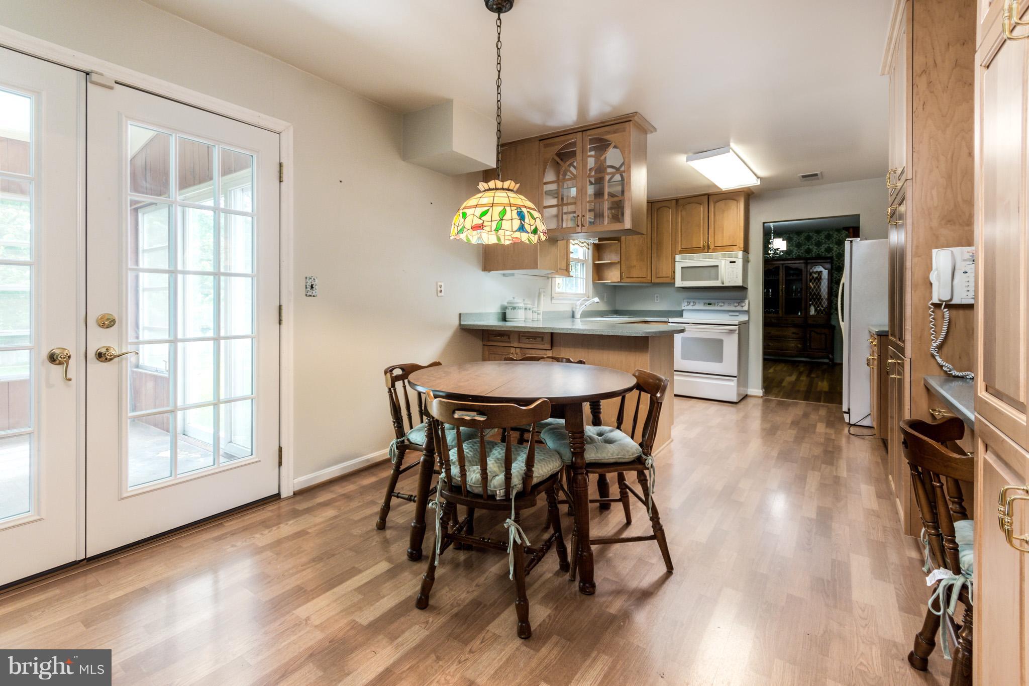 14405 Ansted Road Silver Spring, MD 20905 - Photo 11 of 26 Kitchen
