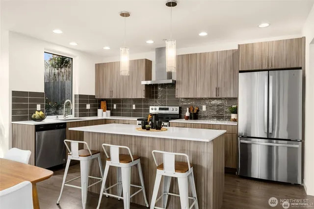 $650,000 | 6018 South 127th Lane, Seattle, WA 98178