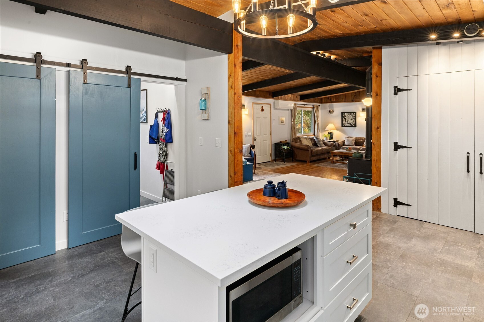 5093 East Harbor Road Freeland, WA 98249 - Photo 22 of 40 Gallery Image 22