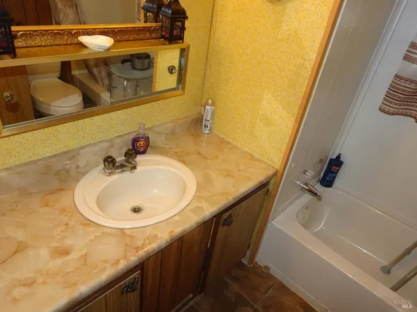 $149,000 | 24 Valencia Court, Unit 24A, Fairfield, CA 94533