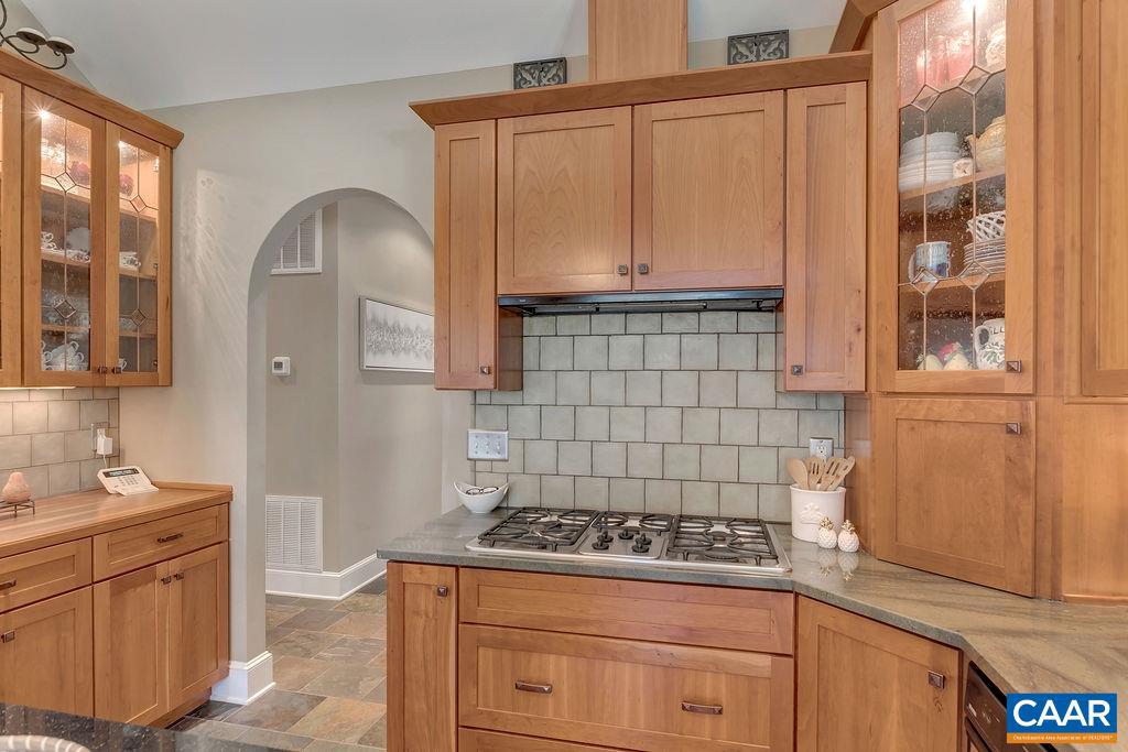 52 Foxmoor Road Troy, VA 22974 - Photo 14 of 56
