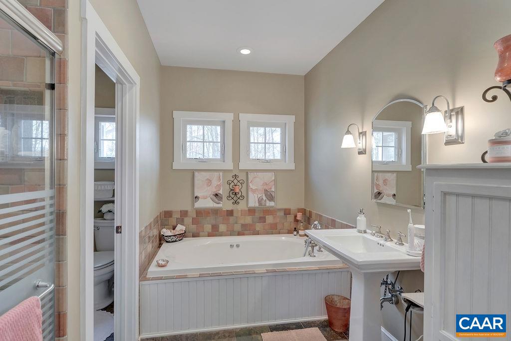 52 Foxmoor Road Troy, VA 22974 - Photo 22 of 56