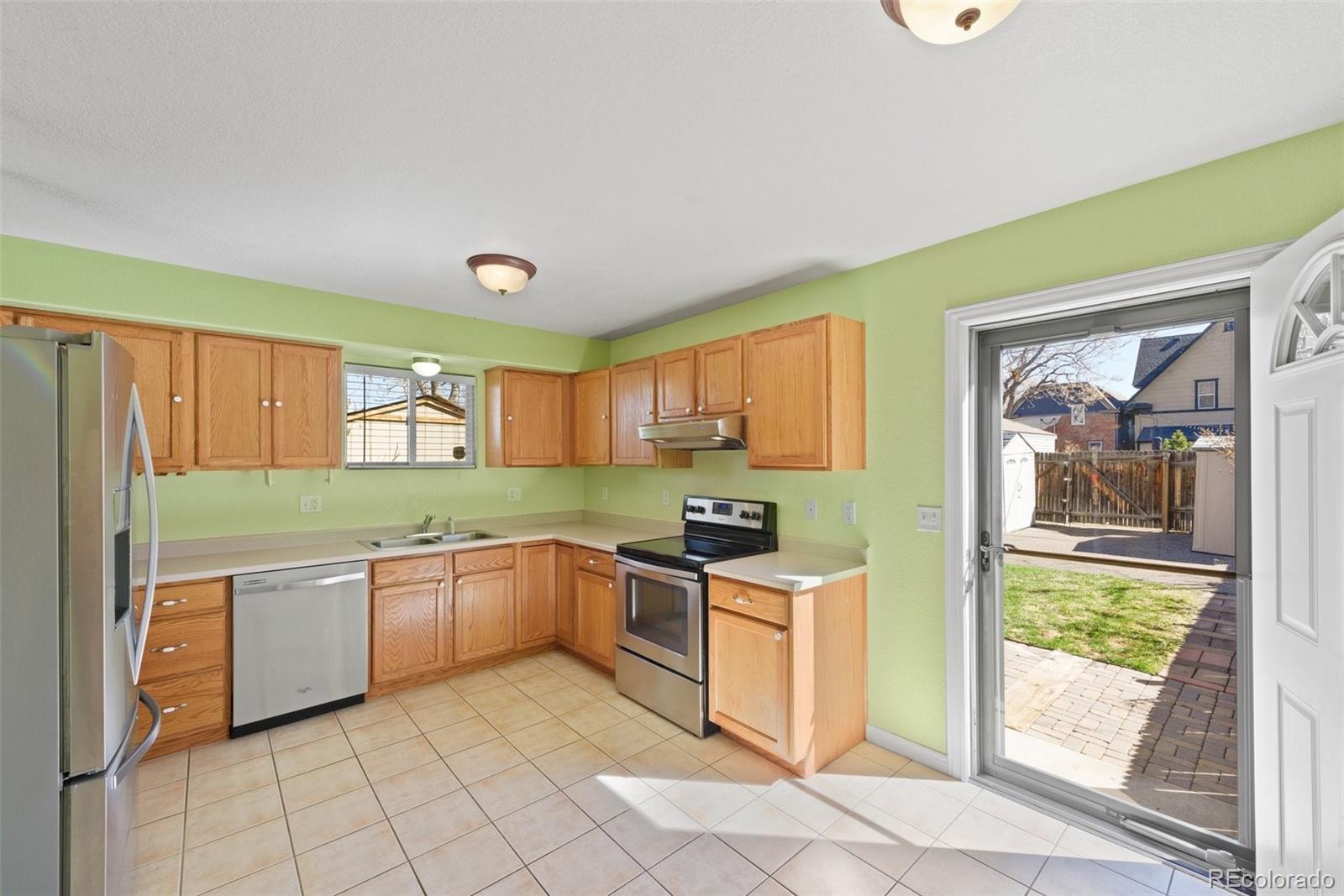 538 Inca Street Denver, CO 80204 - Photo 6 of 24 Gallery Image 6