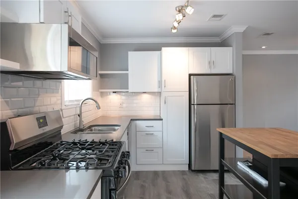 $1,650 | 1103 Booker Avenue, Unit B, Austin, TX 78752
