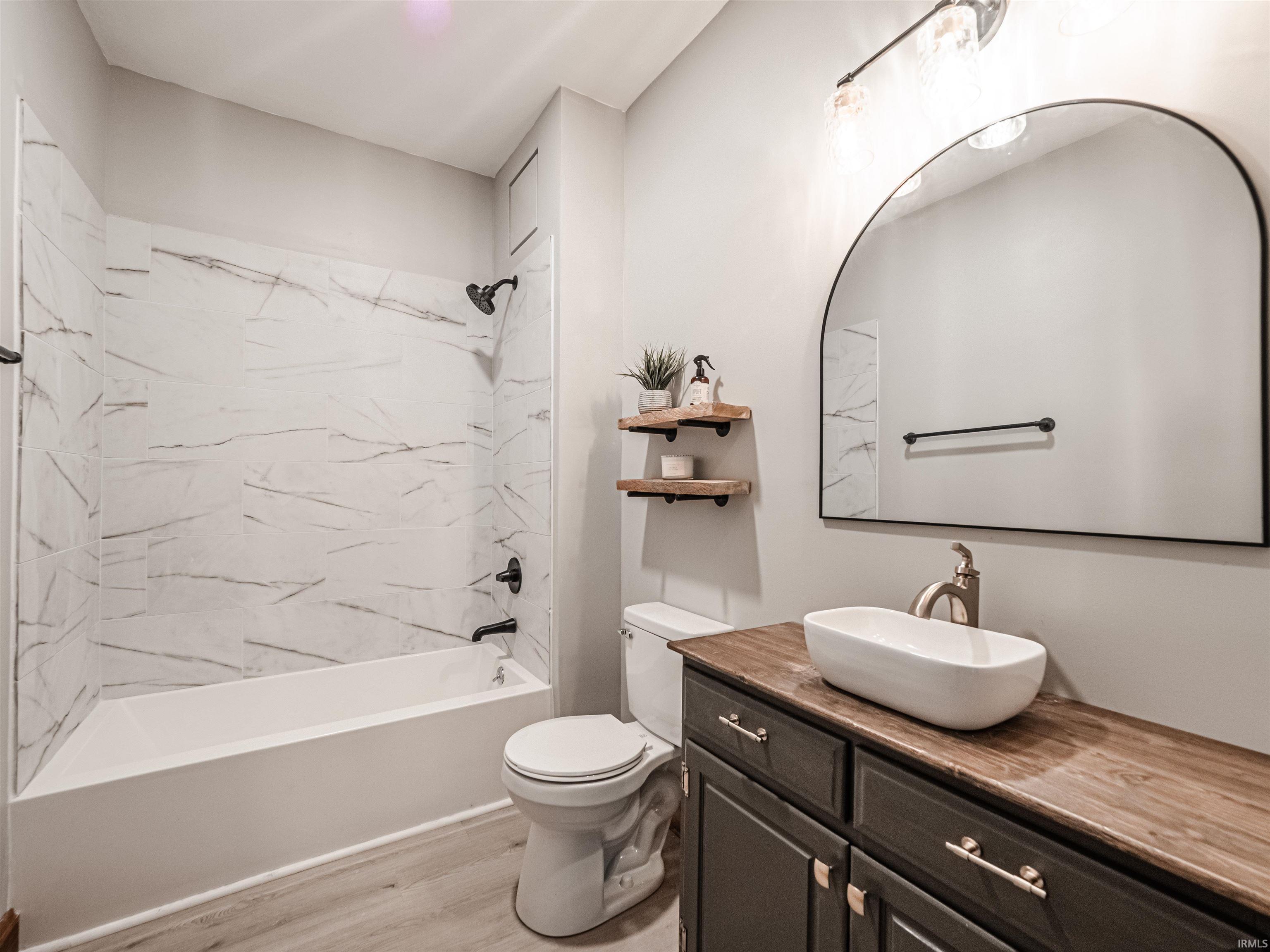 437 Mill Street Mount Vernon, IN 47620 - Photo 12 of 36