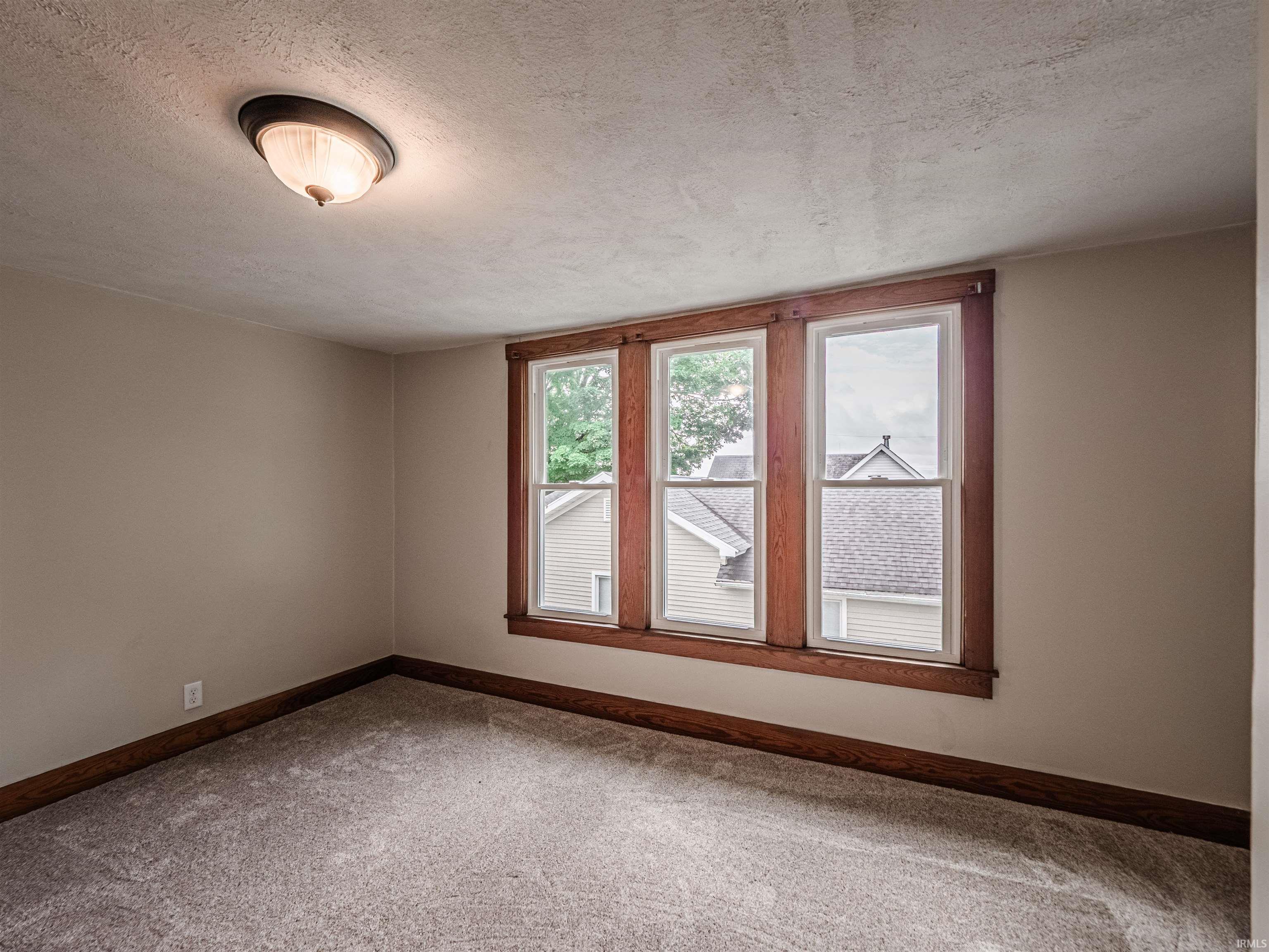 437 Mill Street Mount Vernon, IN 47620 - Photo 24 of 36