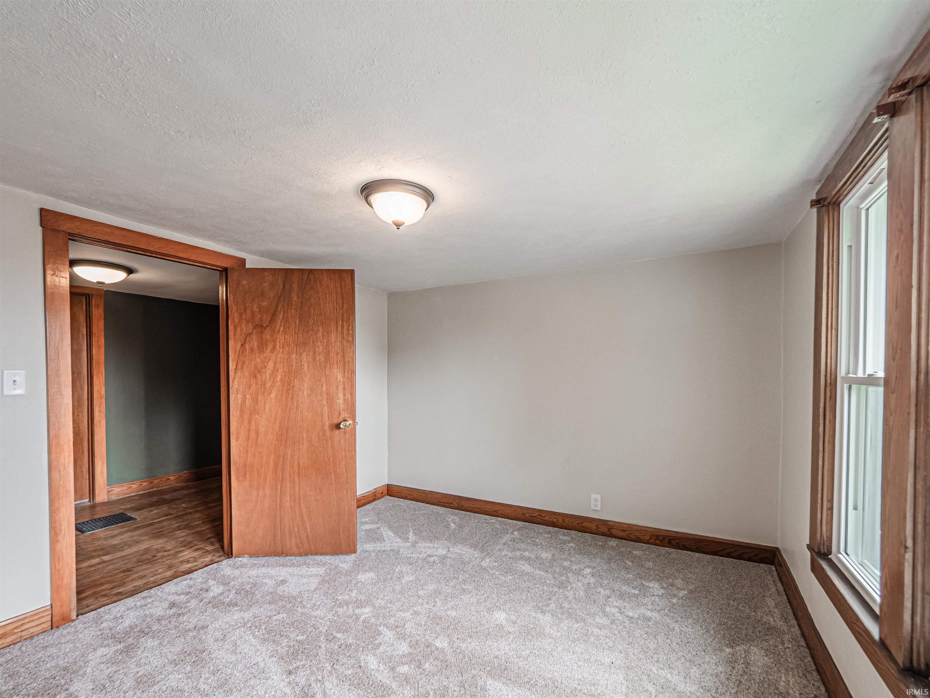 437 Mill Street Mount Vernon, IN 47620 - Photo 25 of 36