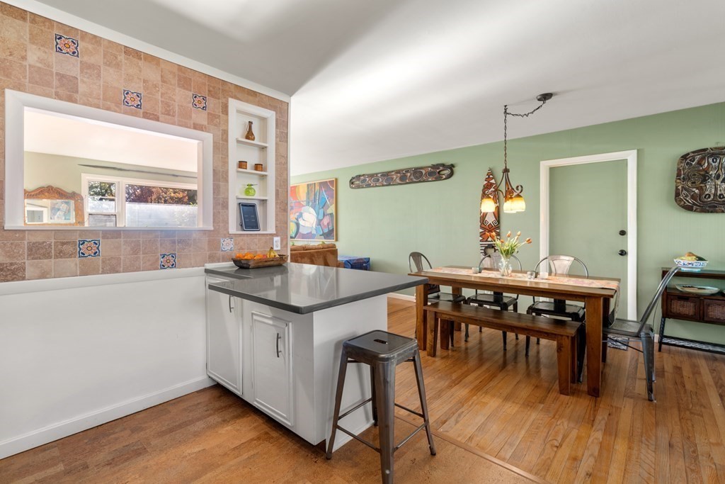 11 Pamela Road Framingham, MA 01701 - Photo 9 of 31