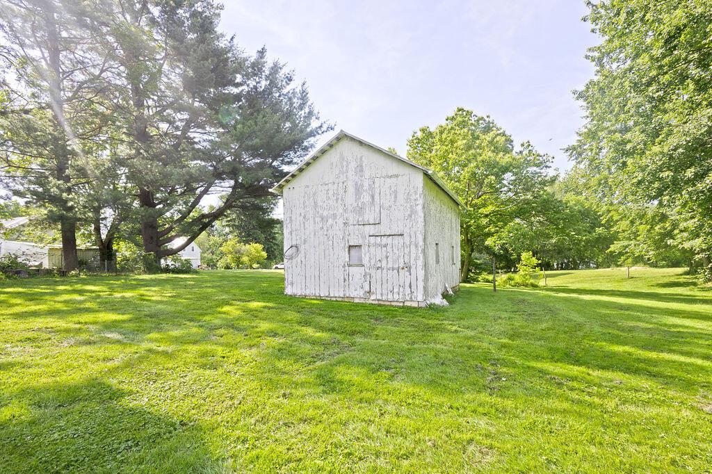 13590 Sycamore Road Mount Vernon, OH 43050 - Photo 21 of 23