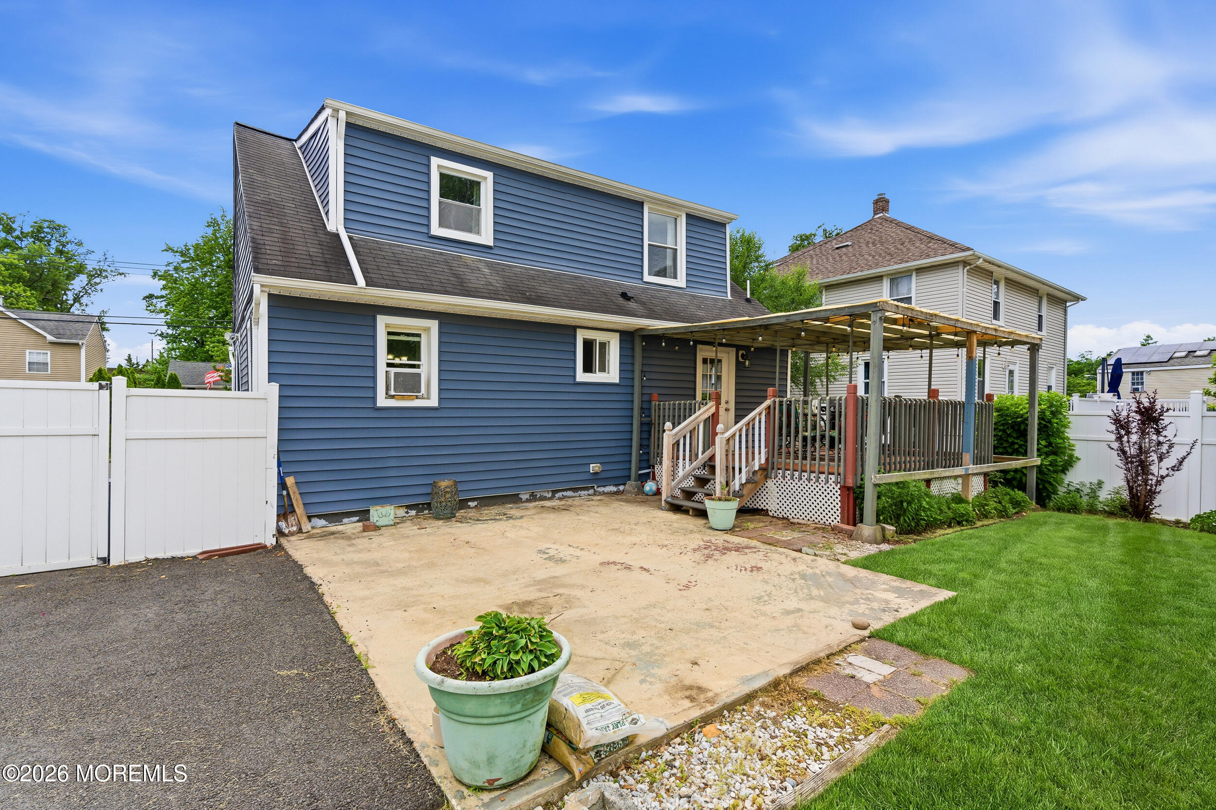 222 Raritan Street Keyport, NJ 07735 - Photo 29 of 31 053
