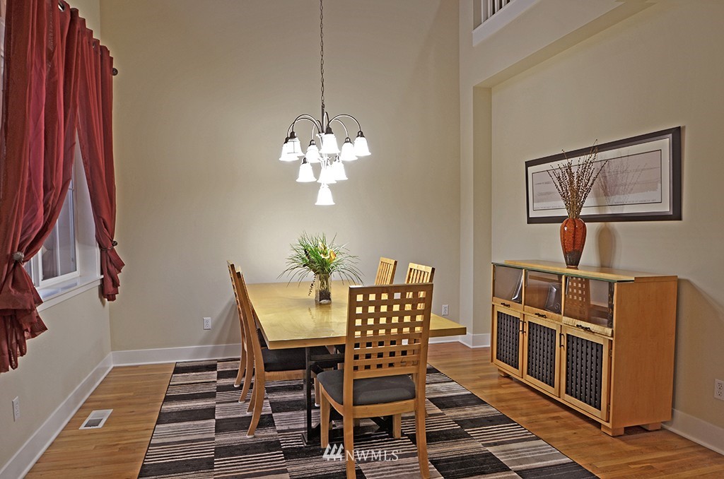 21620 41st Avenue Southeast Bothell, WA 98021 - Photo 2 of 14
