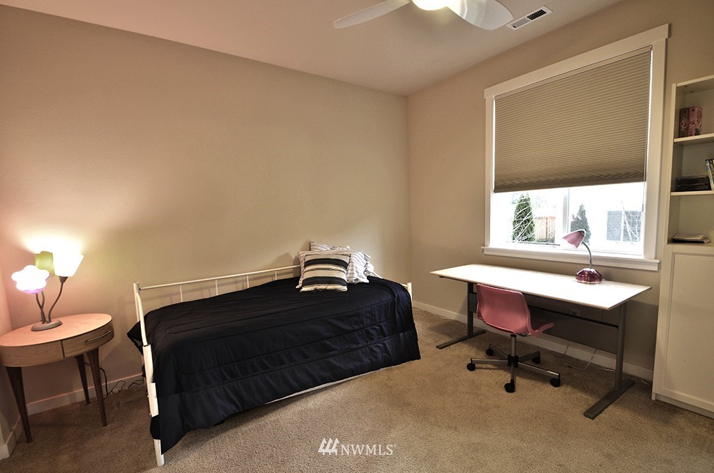 21620 41st Avenue Southeast Bothell, WA 98021 - Photo 8 of 14