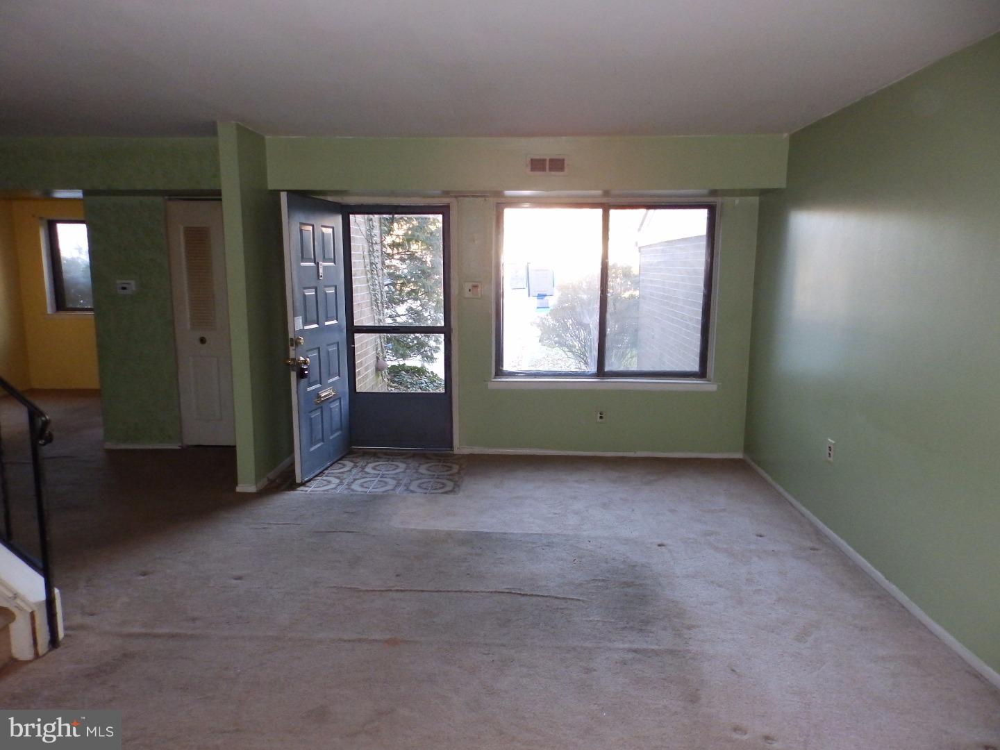 707 Timber Creek Road Lindenwold, NJ 08021 - Photo 6 of 18 Family Room