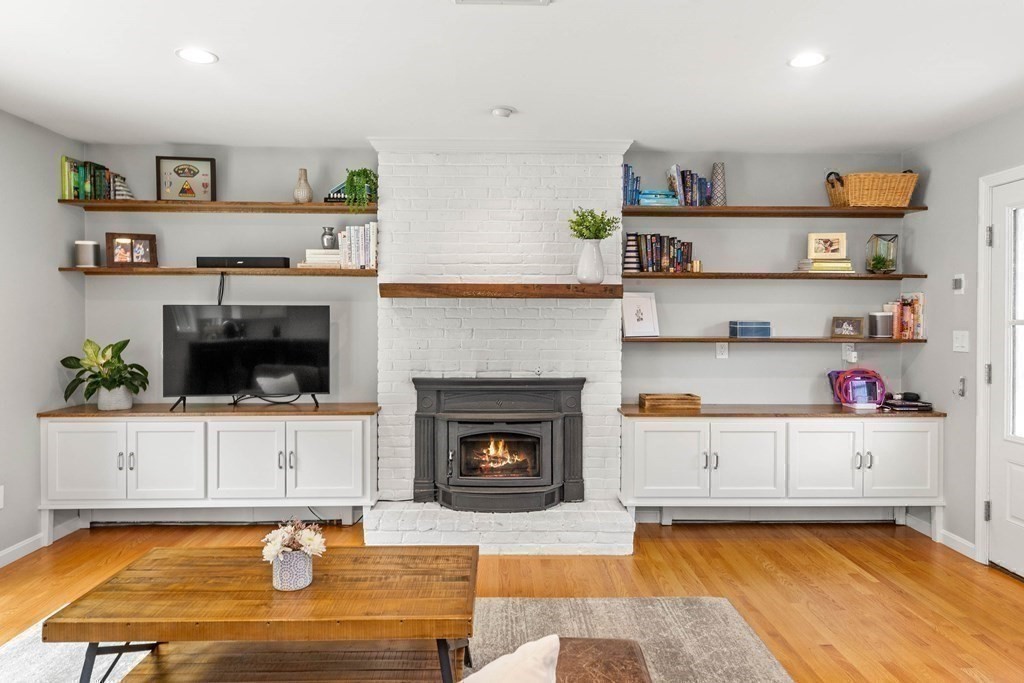 81 Bailey Road Andover, MA 01810 - Photo 12 of 41