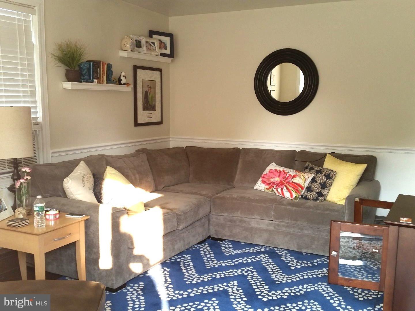 168 Carlisle Road Audubon, NJ 08106 - Photo 9 of 18 Living Room