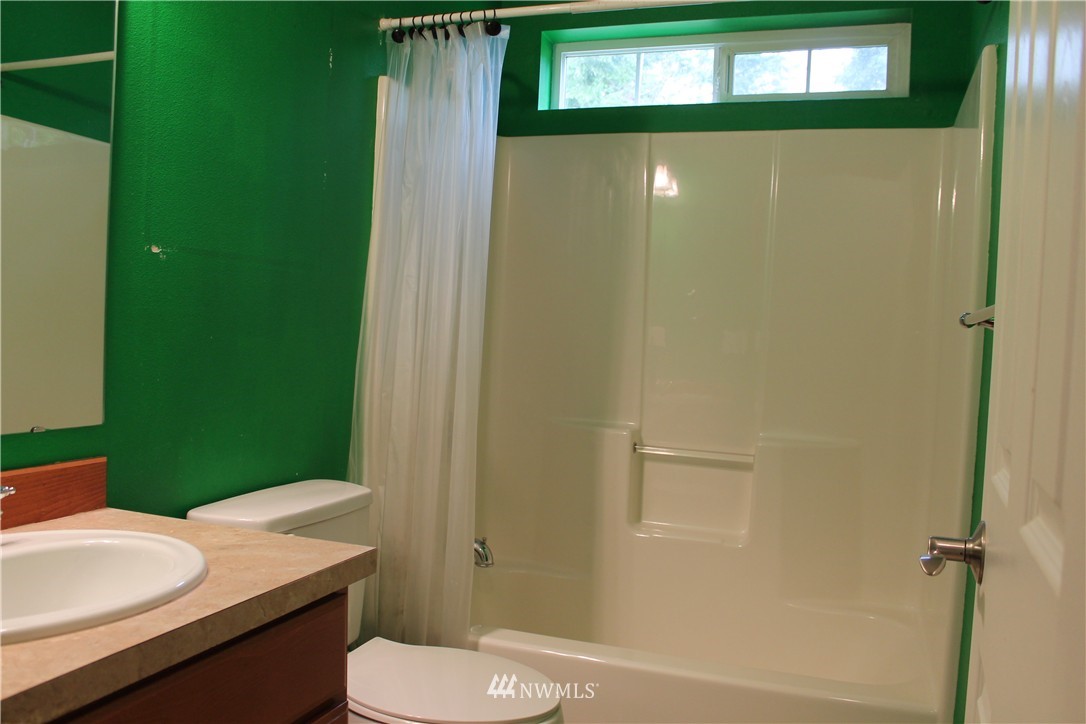 181 East Leffler Loop Road Grapeview, WA 98546 - Photo 14 of 23 Gallery Image 14