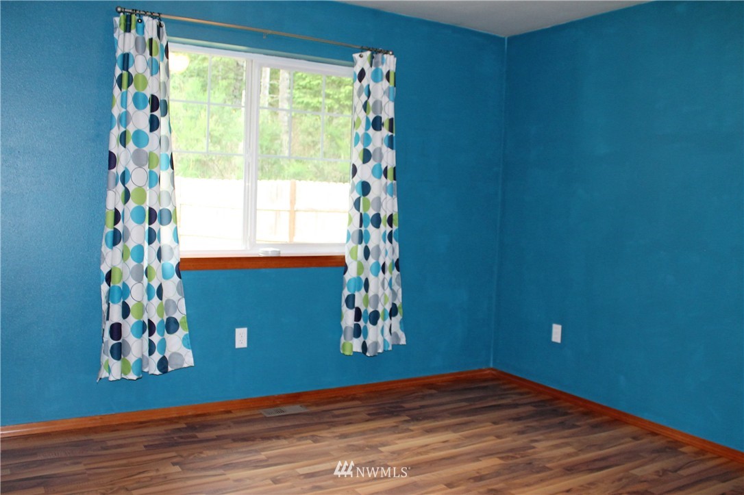 181 East Leffler Loop Road Grapeview, WA 98546 - Photo 15 of 23 Gallery Image 15