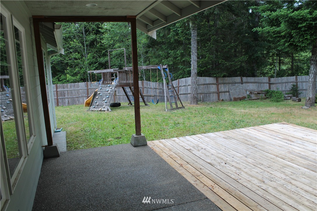 181 East Leffler Loop Road Grapeview, WA 98546 - Photo 18 of 23 Gallery Image 18
