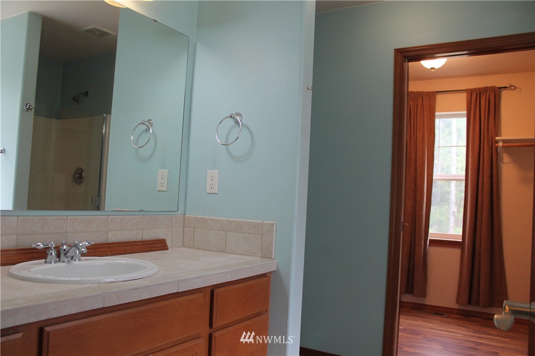 181 East Leffler Loop Road Grapeview, WA 98546 - Photo 20 of 23 Gallery Image 20