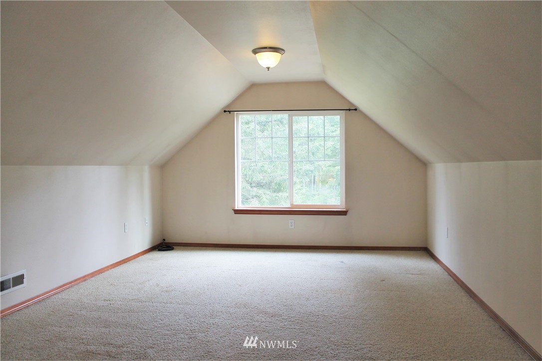 181 East Leffler Loop Road Grapeview, WA 98546 - Photo 7 of 23 Gallery Image 7