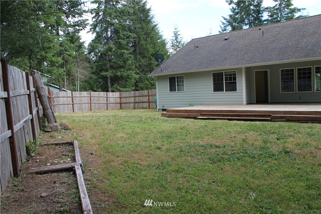 181 East Leffler Loop Road Grapeview, WA 98546 - Photo 8 of 23 Gallery Image 8