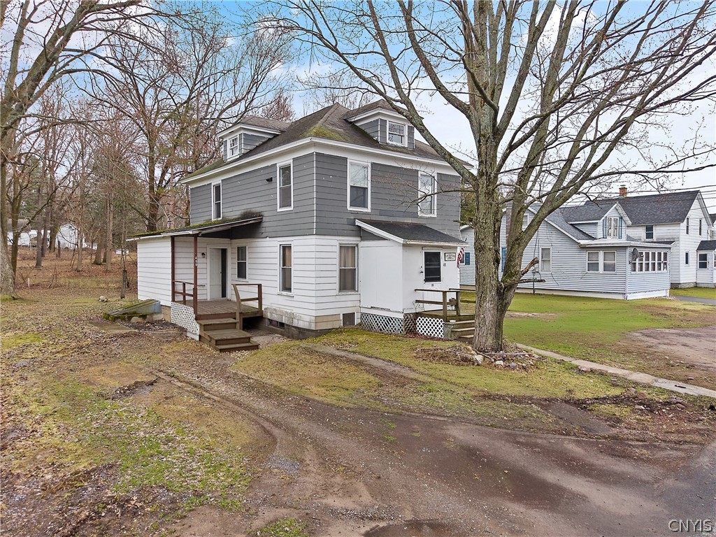 409 North 6th Street Fulton, NY 13069 - Photo 1 of 17