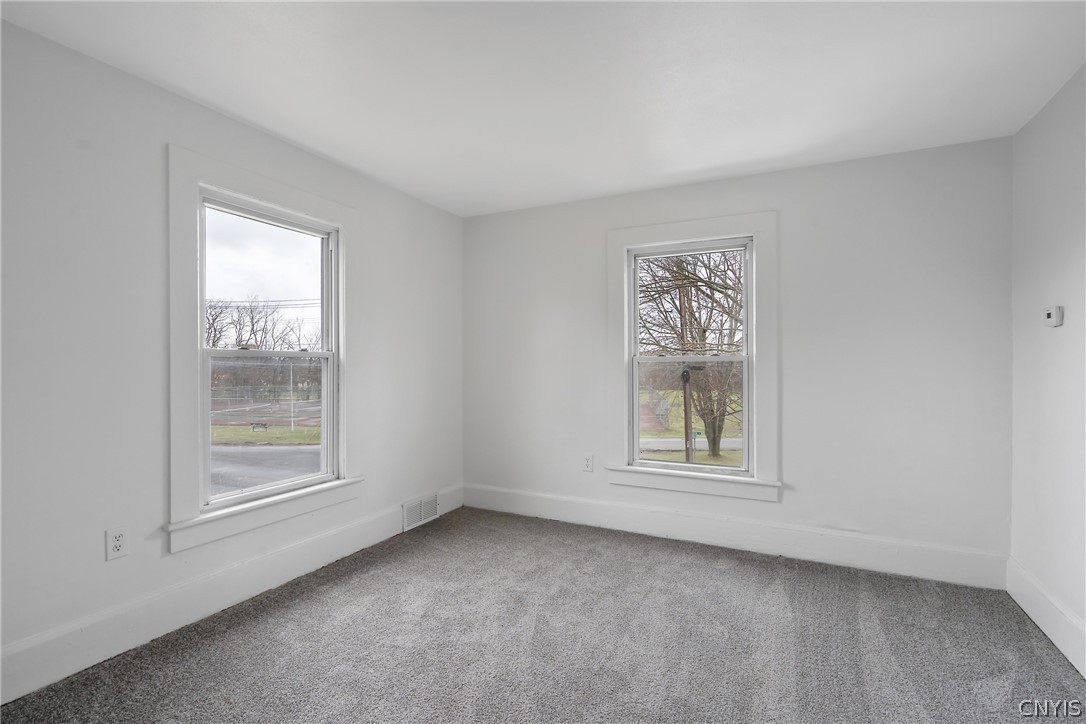 409 North 6th Street Fulton, NY 13069 - Photo 14 of 17