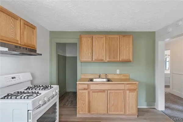 $1,300 | 409 North 6th Street, Fulton, NY 13069