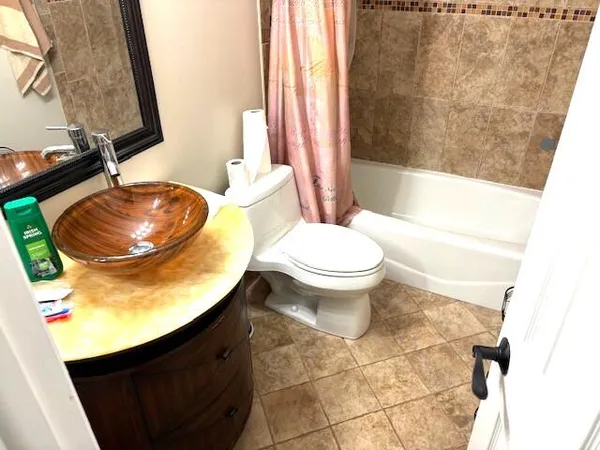 $2,450 | 8064 Northwest 41st Court, Sunrise, FL 33351